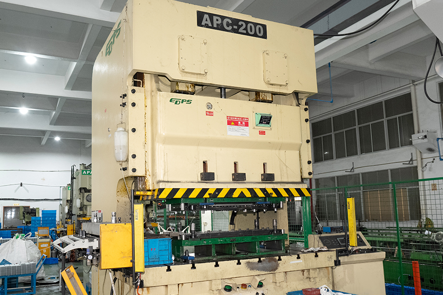 Echipamente de fabrică